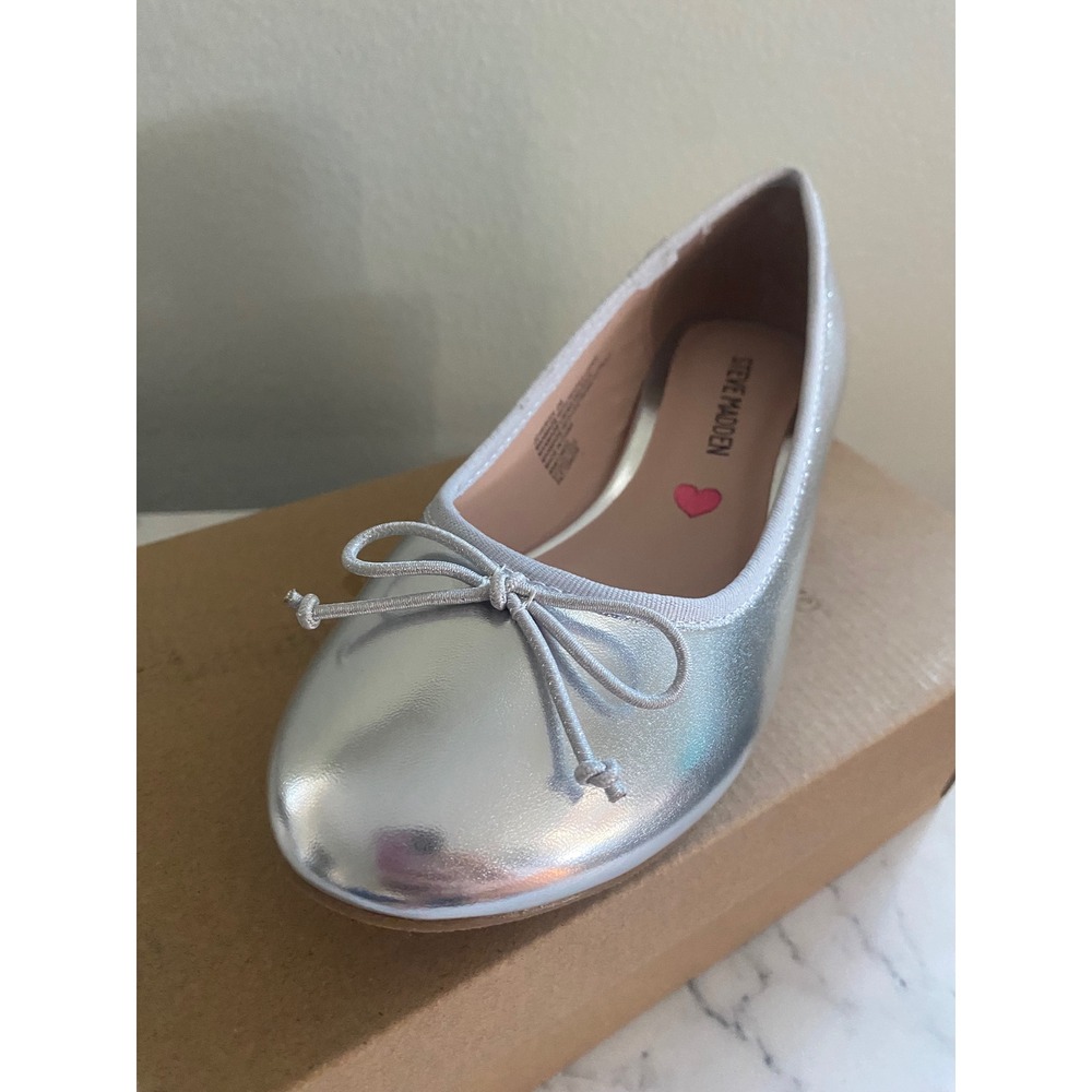 Steve Madden Kids JCHERISH Silver Metallic Ballet Flats Block Heel Size 2 - Picture 7 of 8